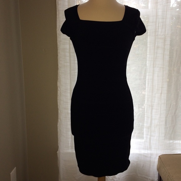 WHITE HOUSE BLACK MARKET Black Stretch Dress