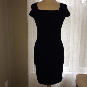 WHITE HOUSE BLACK MARKET Black Stretch Dress