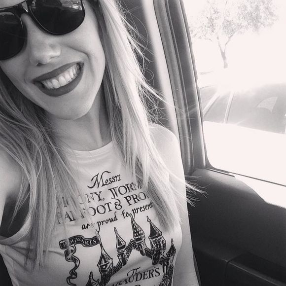 Meet your Posher, Nicole