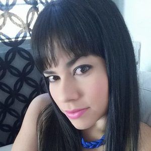 Meet your Posher, Karla