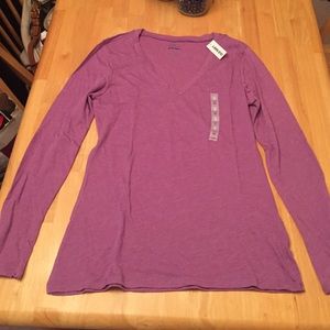 New with tag Old Navy long sleeve T-Shirt