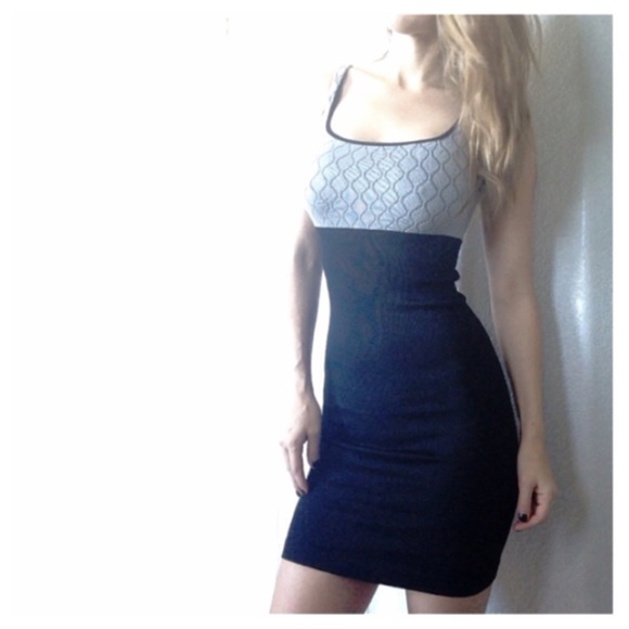 bebe Dresses & Skirts - Bebe color block dress