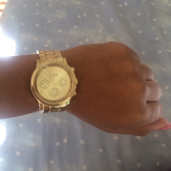 🎉SOLD 🎉 - Picture 3 of 3