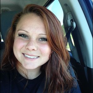 Meet your Posher, Lyndsey