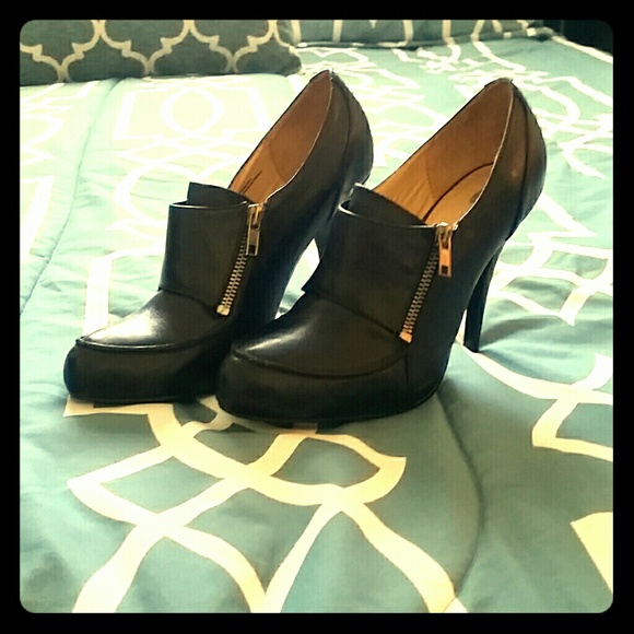 Leather booties