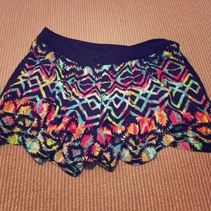Tribal tuxedo short