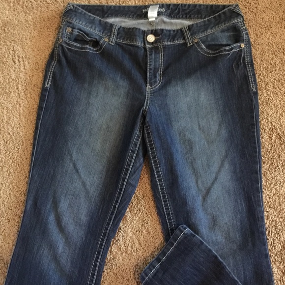 Size 20 jeans. Very good condition.