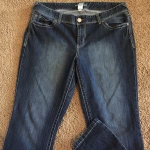 Size 20 jeans. Very good condition.