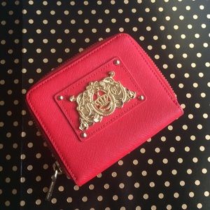 Red Juicy Couture Wallet 😍   on hold until  12-16