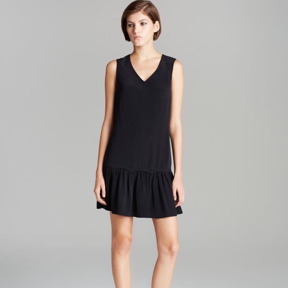 ⚡️SALE⚡️Cynthia Steffe Sleeveless Drop Waist Shift