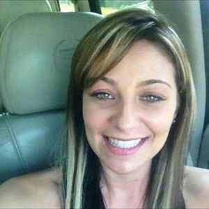 Meet your Posher, Thea