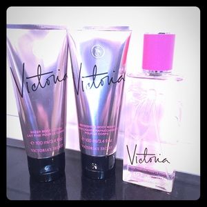 NWOT Victoria Secret bundle