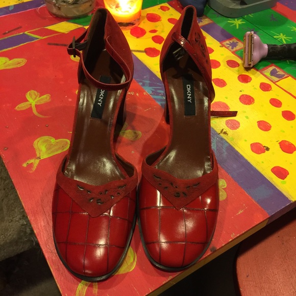 Cranberry Vintage heels