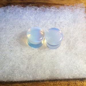 00 opalite stone plugs