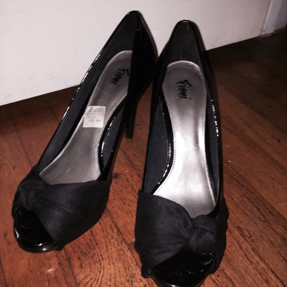 Black Fiona Heels
