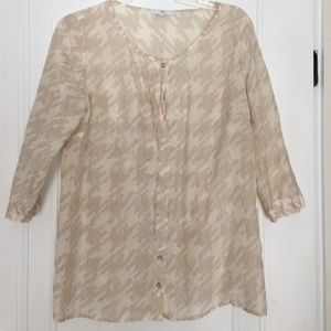Cream and camel houndstooth blouse