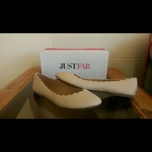 ☆☆NO OFFERS!☆☆ JustFab Flats