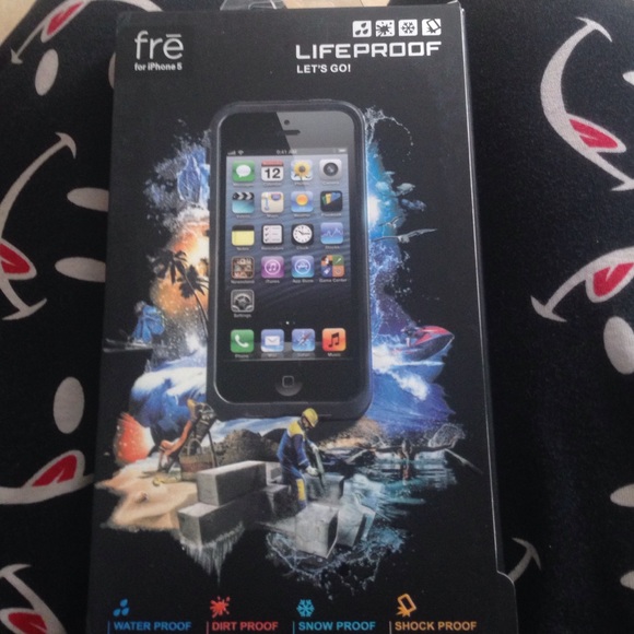 Life proof iPhone 5 case