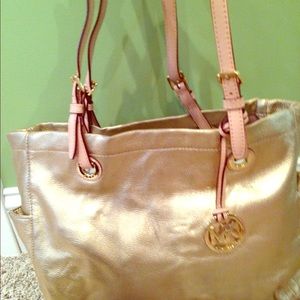 Michael Kors purse