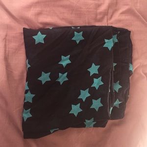🌟Navy blue and Aqua star print scarf🌟