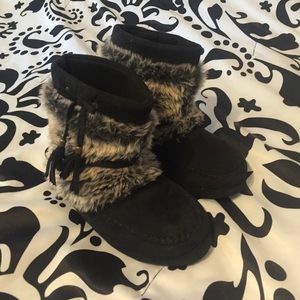 Cute black and grey fuzzy boots