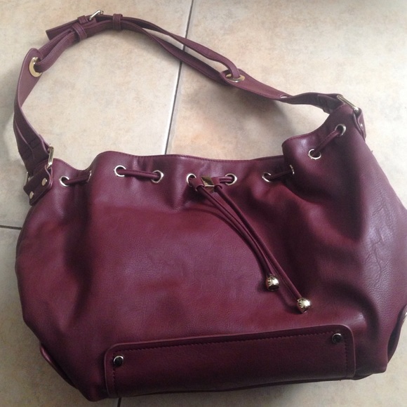 Burgundy purse SOLD