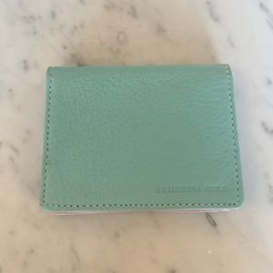 Designer guild wallet