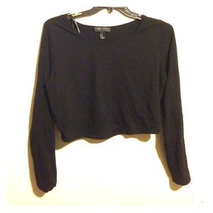 Black Long-sleeve Crop Top