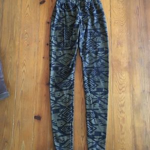 Gold and black tribal leggings, mid rise