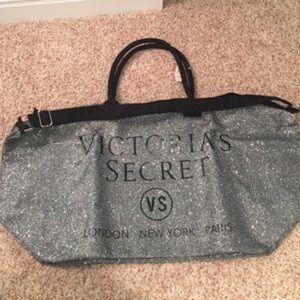 Victoria Secret Weekender Bag