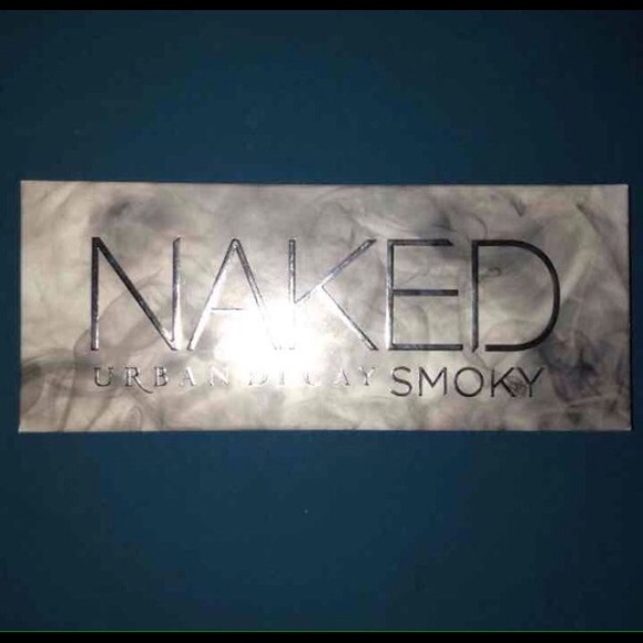 Urban decay Smoky palette