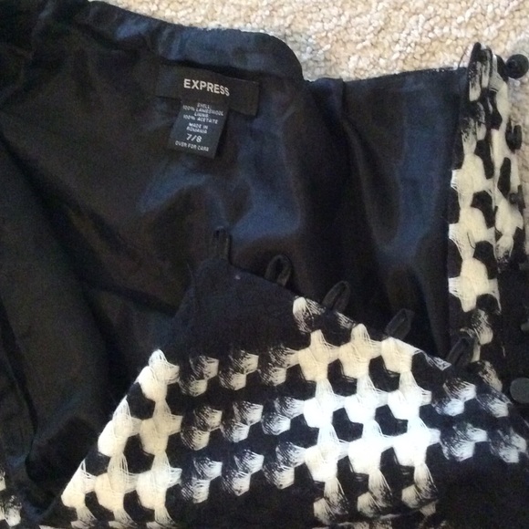 Shirt - Picture 2 of 3