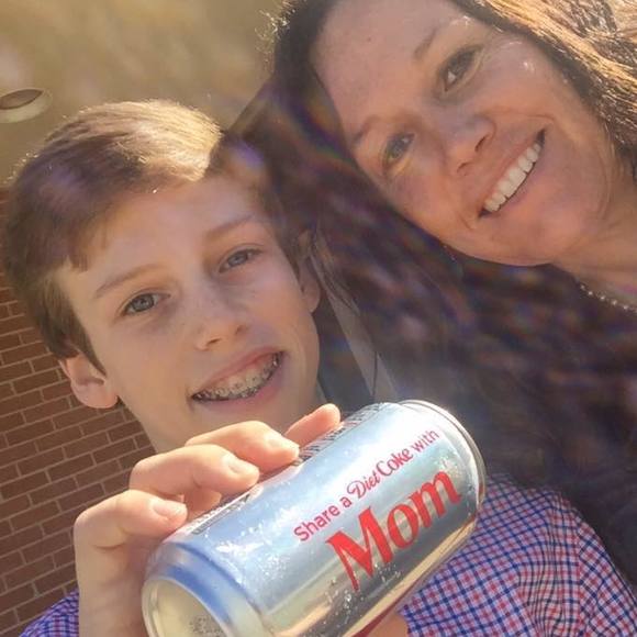 Meet your Posher, Debbie - Picture 1 of 1