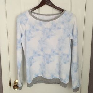 Cloud print sweatshirt
