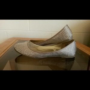 Xhilaration Flats