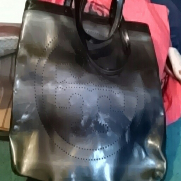 Tory Burch black, patent leather tote - Picture 2 of 4