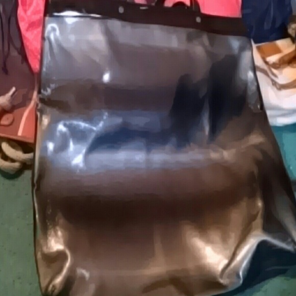 Tory Burch black, patent leather tote - Picture 3 of 4