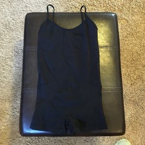 Black body shaping body suit