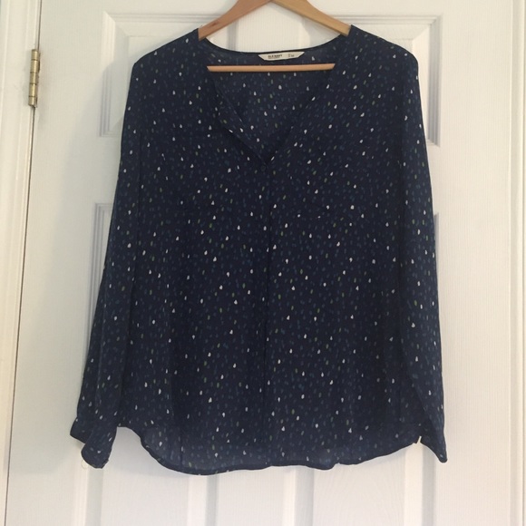 Old Navy Tops - Peasant blouse, size M, great with shorts or pants
