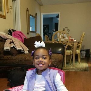 Meet your Posher, Angela