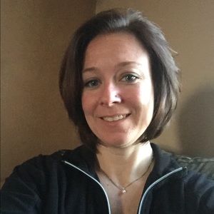 Meet your Posher, April