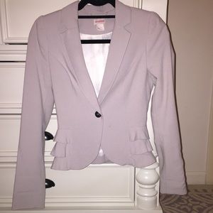 Ruffled blazer! Super cute