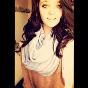 Meet your Posher, Stacy