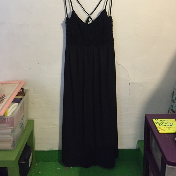 Black maxi dress