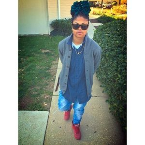 Meet your Posher, Ashley