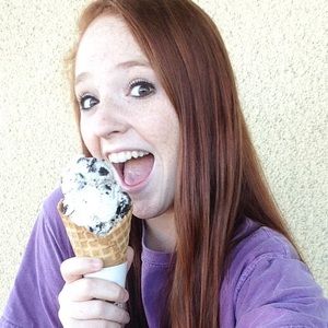 Meet your Posher, Caitlyn