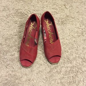Skechers peep-toe wedge