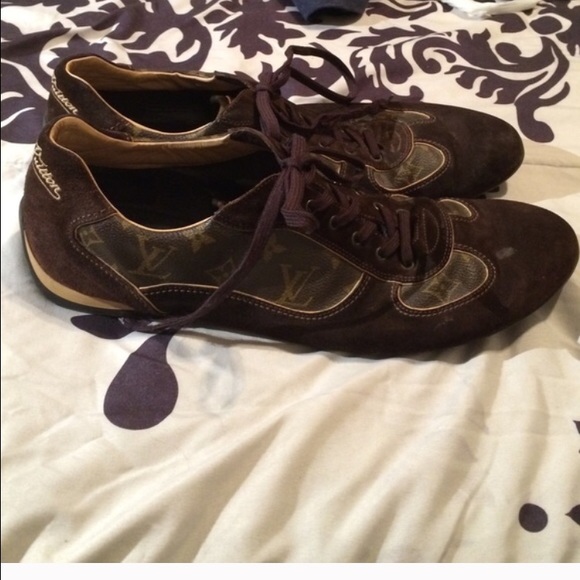 LV shoes