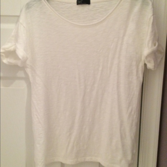 White Gap Tee Shirt