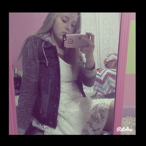 Meet your Posher, Hailey